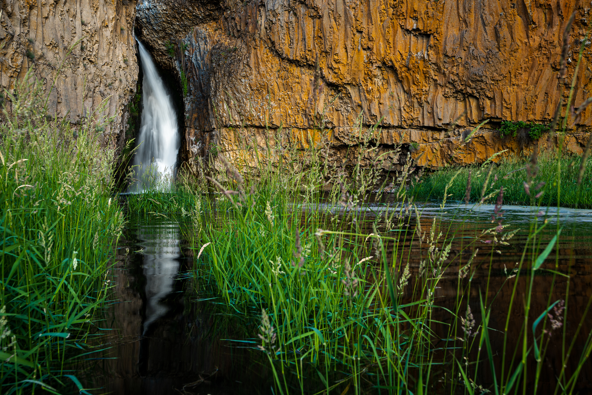 Hawk Creek Falls