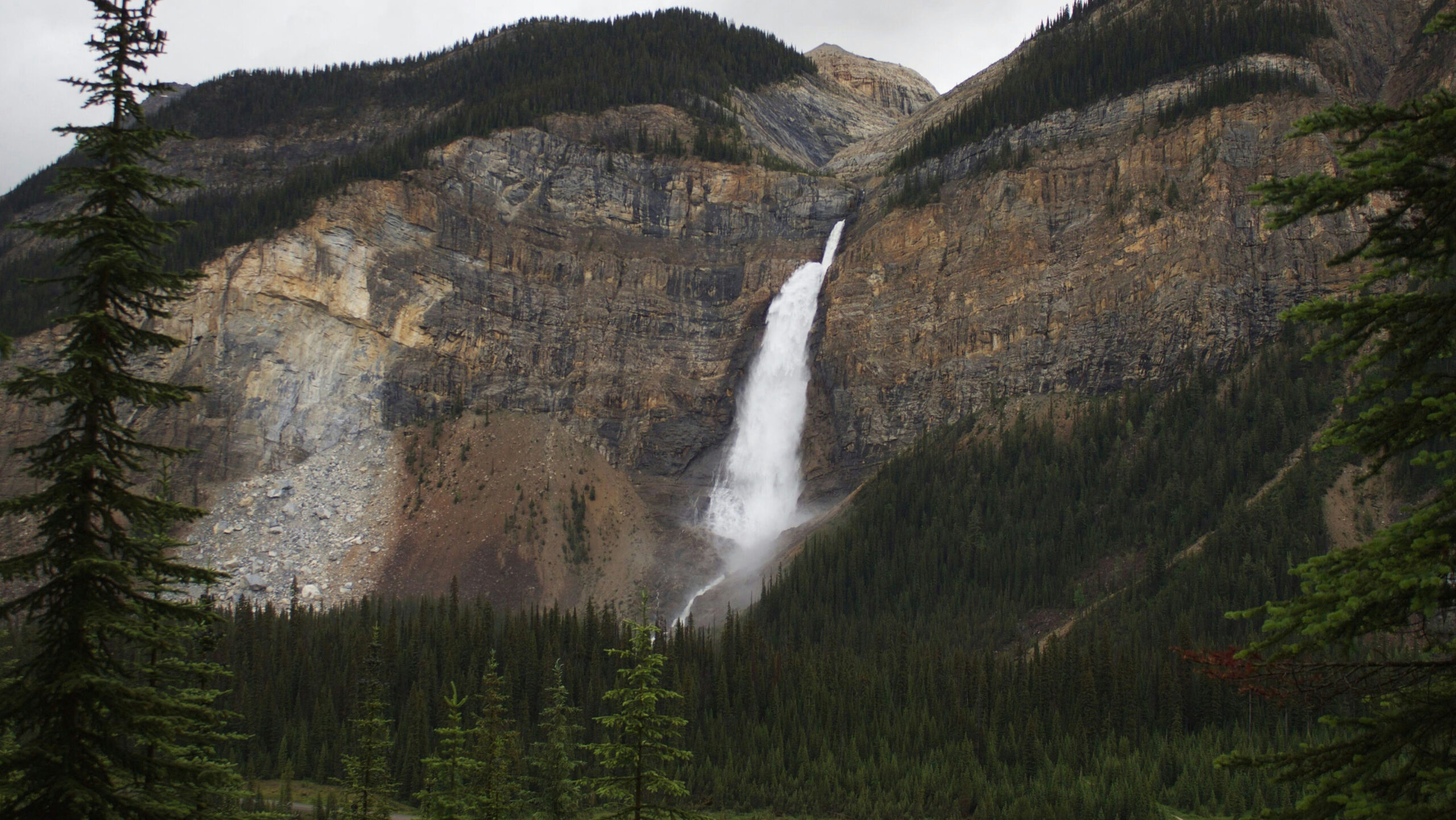 Takkakaw Falls