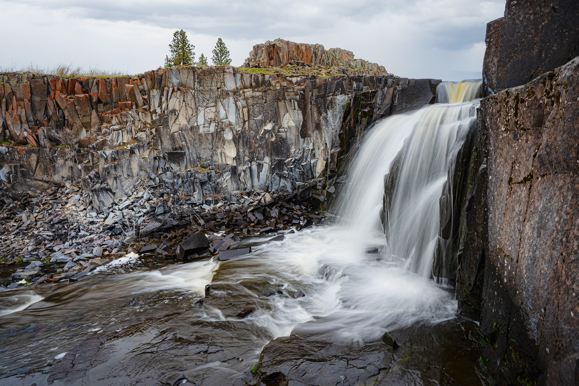 Hog Canyon Falls