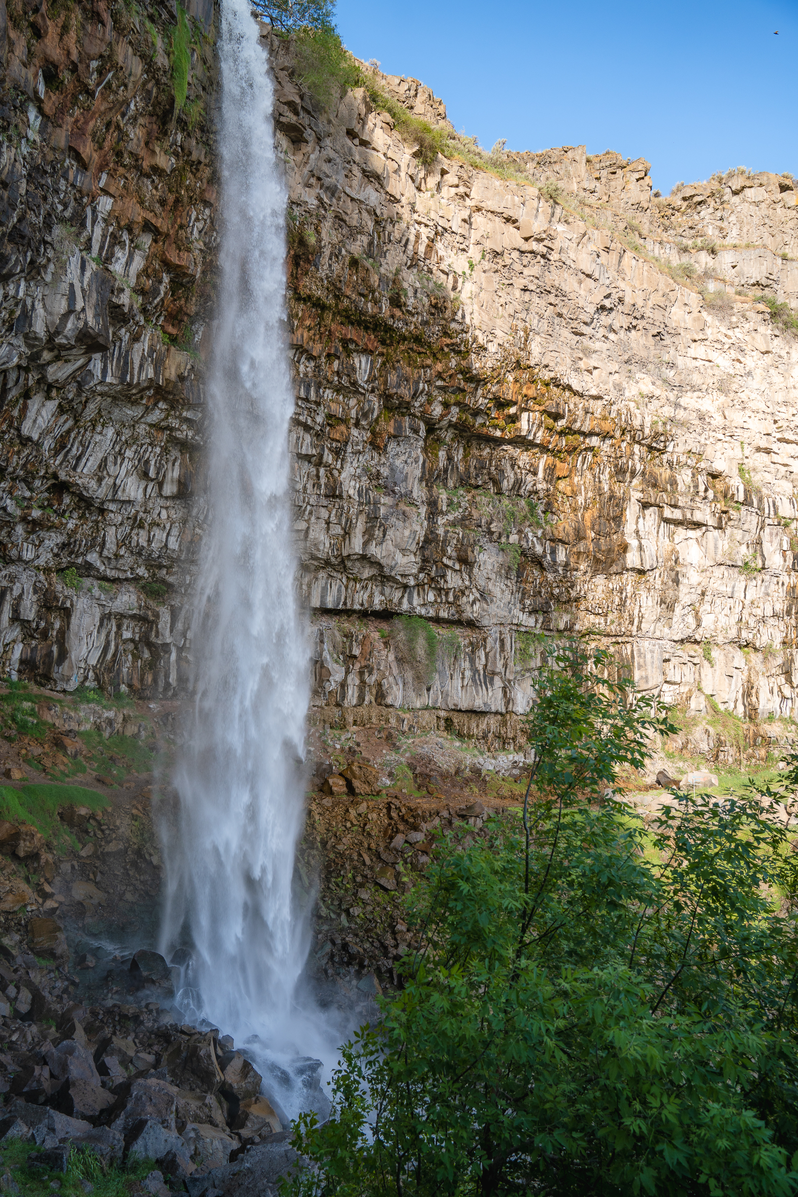 Perrine Coulee Falls